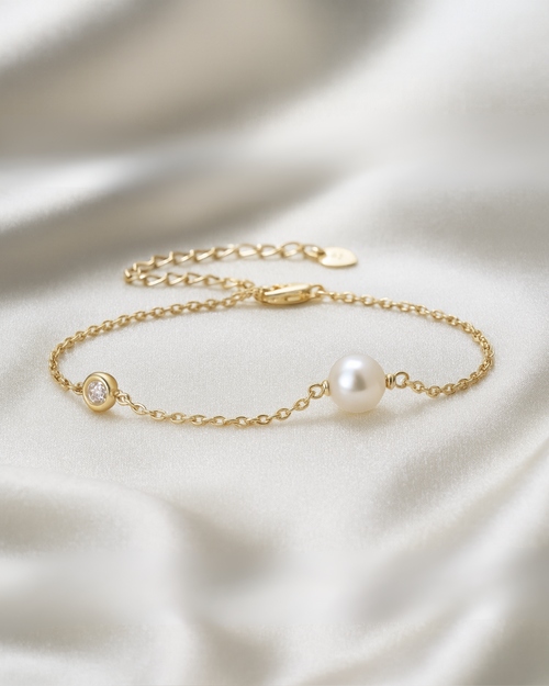 Vergoldetes Armband aus Silber mit Perle und Zirkonia Stein – minimalistisches Design